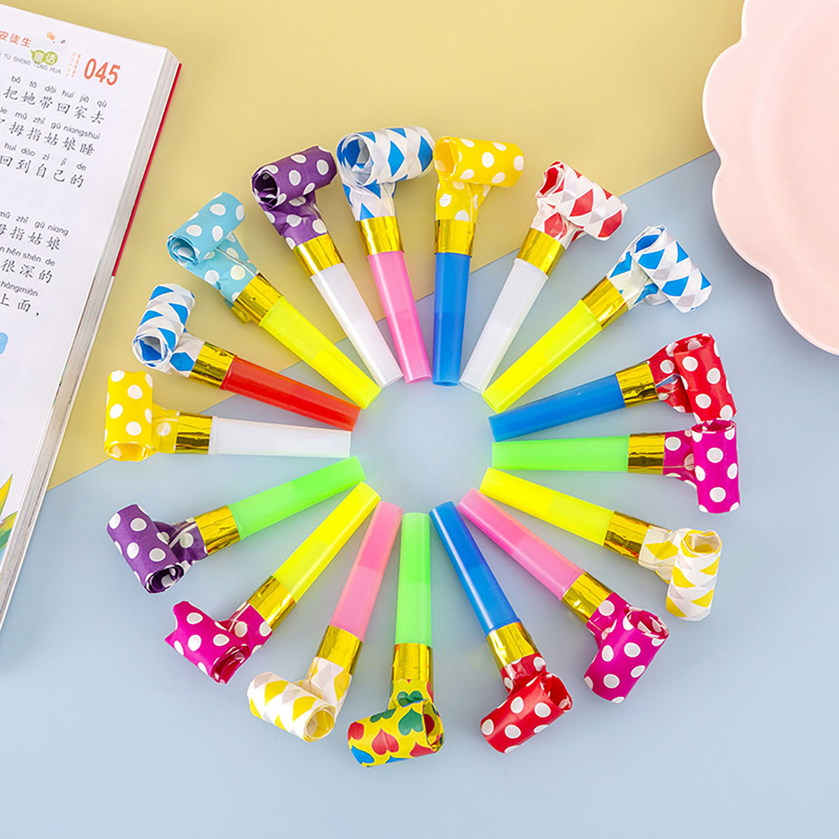 Party Games Graduation - 30PCS Colorful Whistles Toy Funny Toy