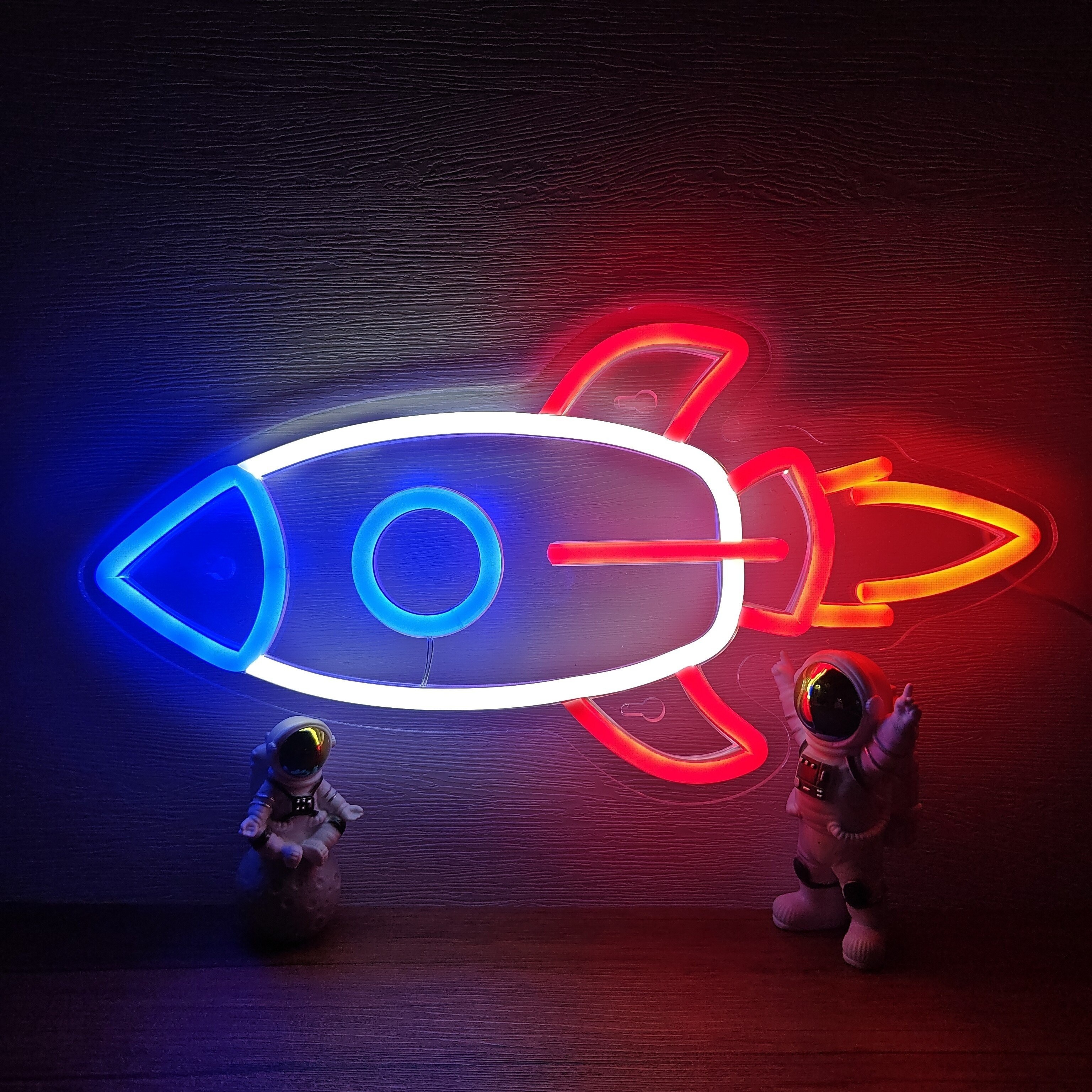 Rocket Neon Sign, USB Powered  – Party Games Switch recenzja i cena